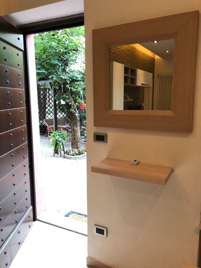 La Porta Nel Giardino Lägenhet Asti Exteriör bild